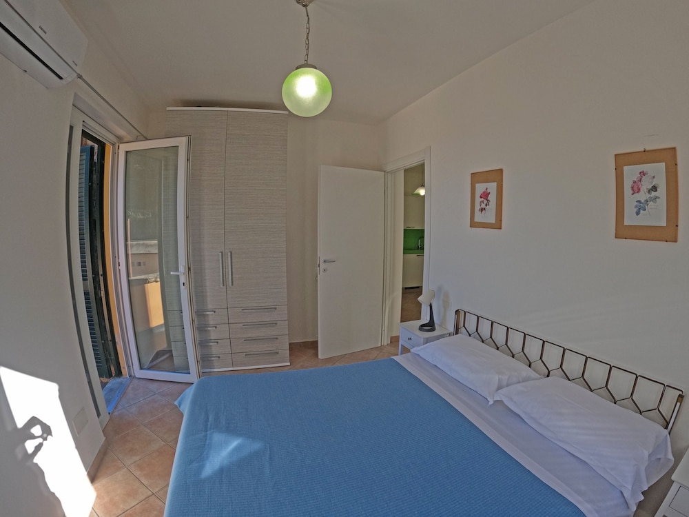 1 Bedroom, Apartment, Double Bed, Separate Building