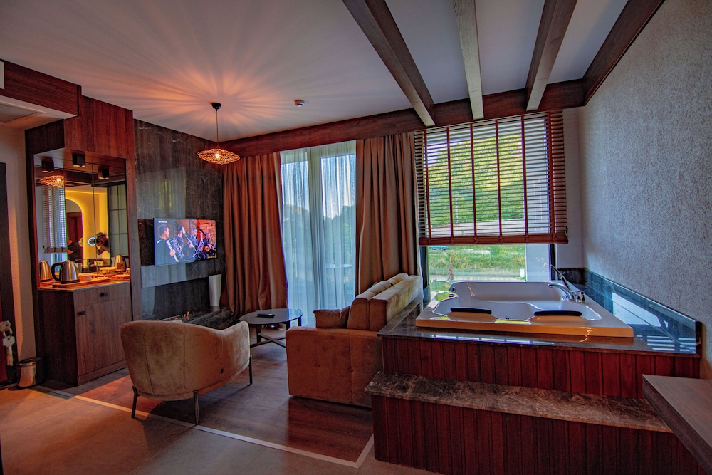 Hayal Vadisi Suit Hotel 18/36