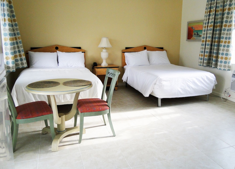 Great Escape Inn 42/75