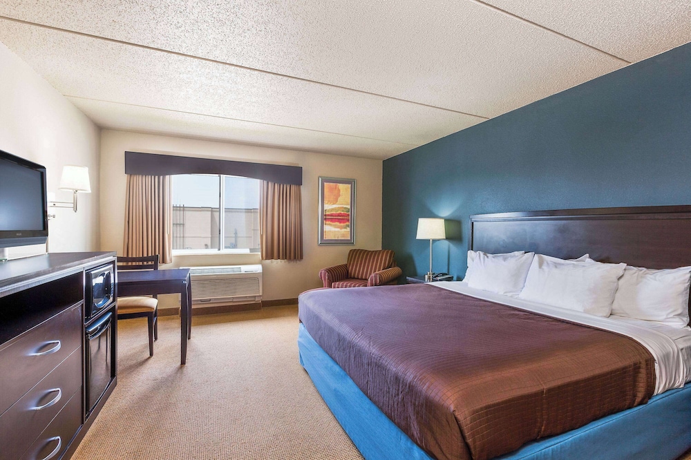Room, King Bed