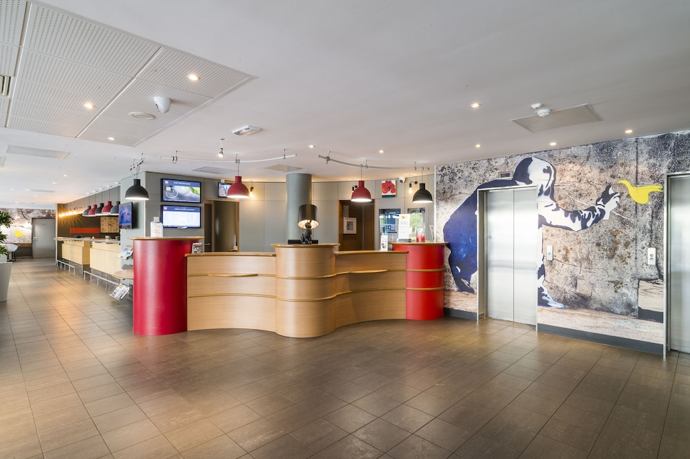 lobby