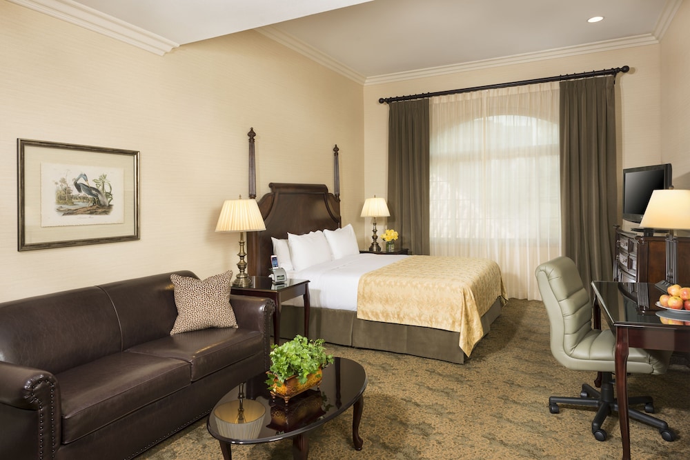 Ayres Suites Diamond Bar 12/65