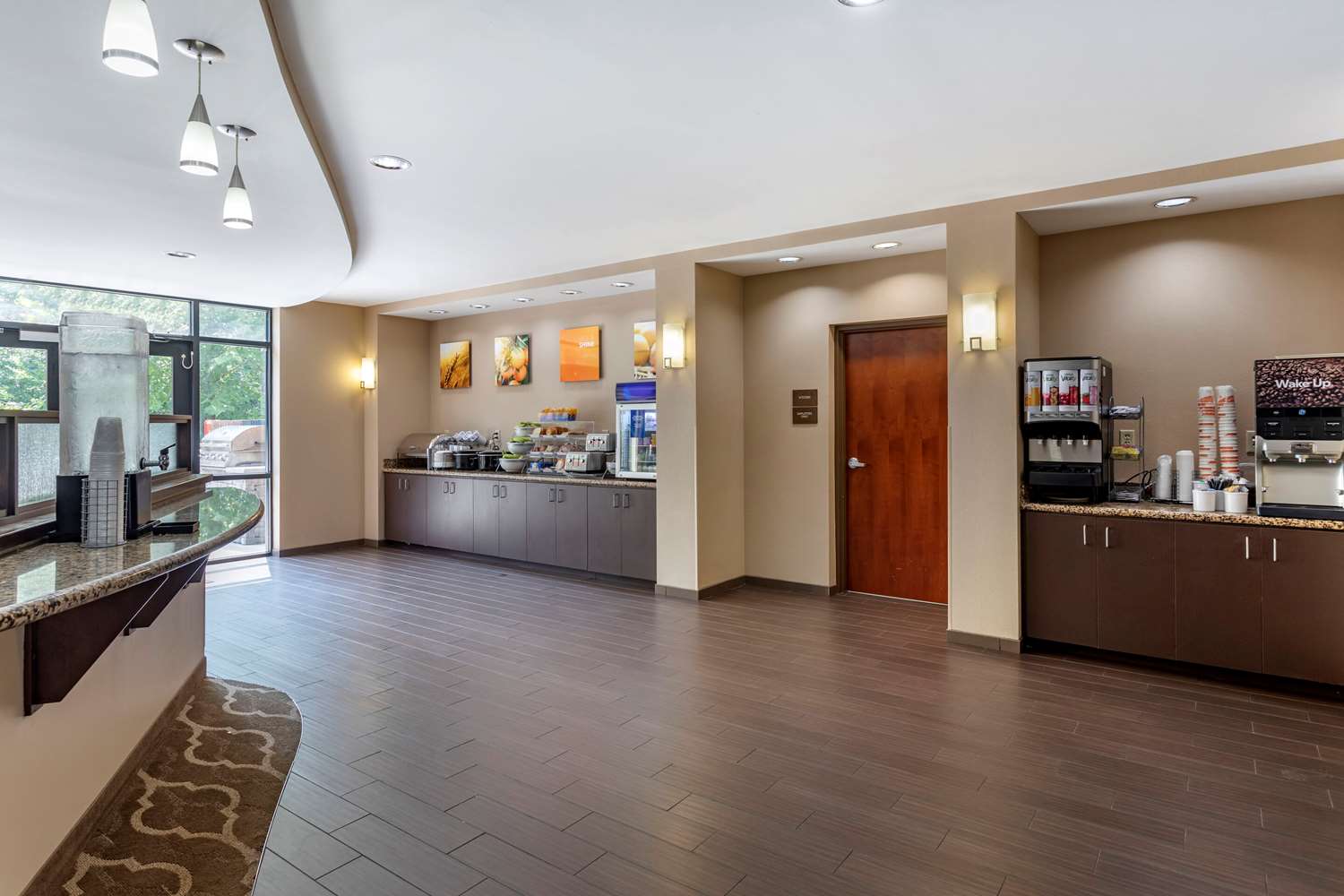 Comfort Suites Manchester 5/41