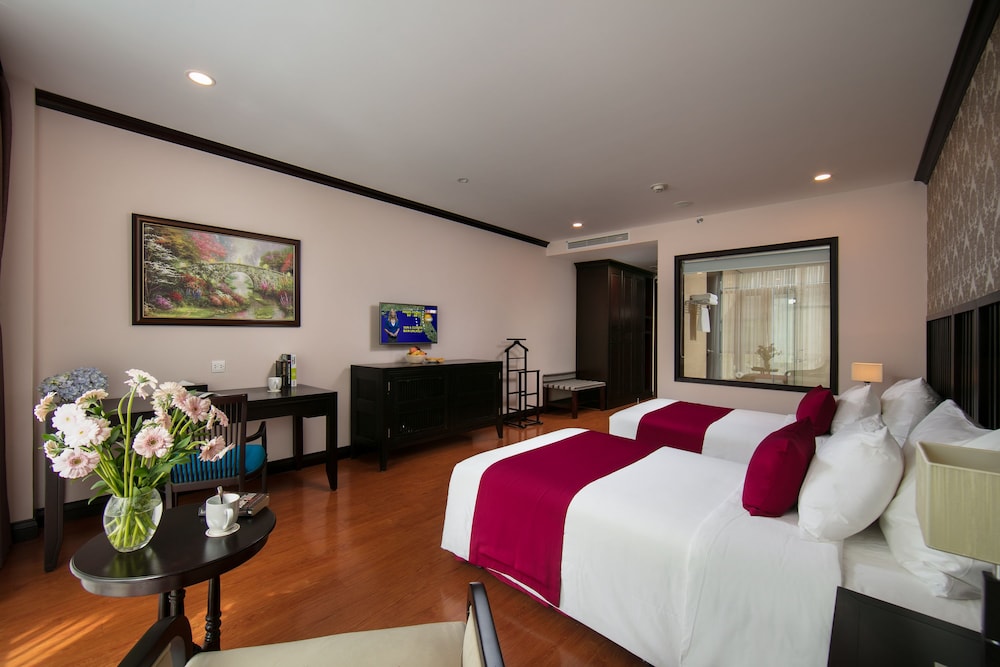 Swiss-Belresort Tuyen Lam Dalat 8/76