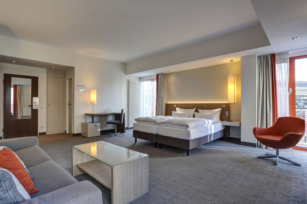 Kommerzhotel Koln 25/49