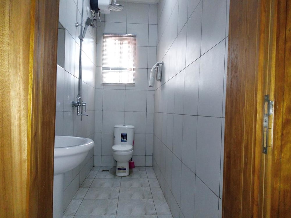 Bana Hotel & Suites 26/27