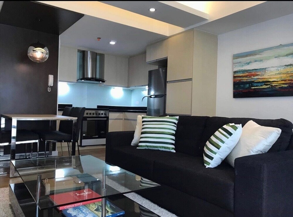 Studio Unit At Abreeza Place 44/50