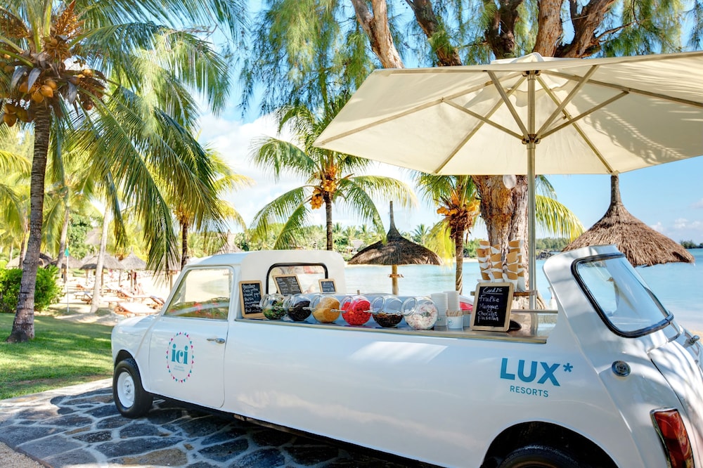 LUX Grand Gaube Resort and Villa 72/80
