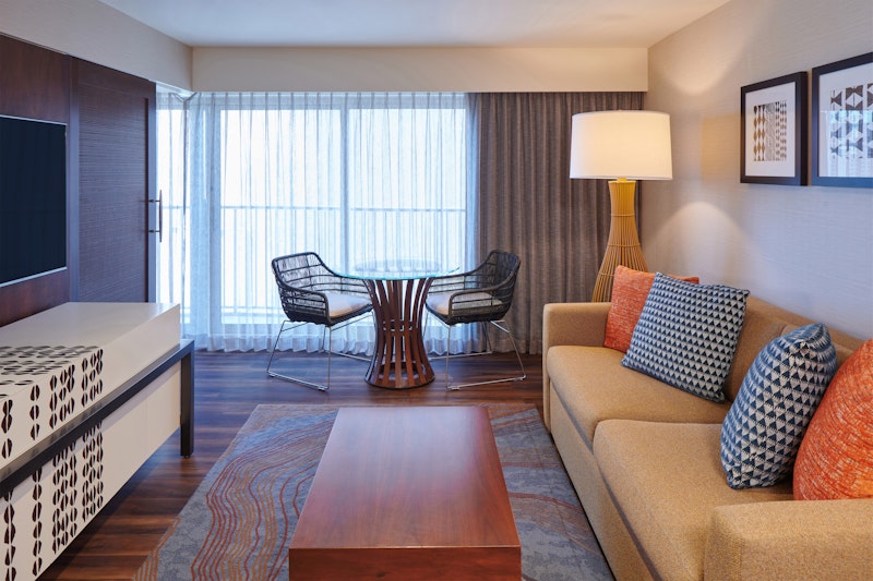 Hokulani Waikiki By Hilton Grand Vacations 42/68