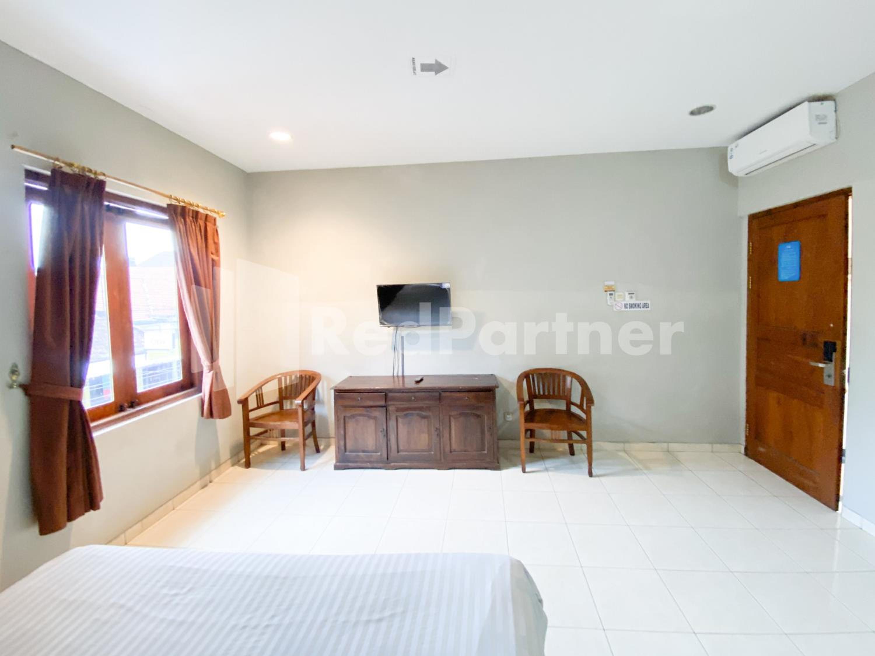 OYO 90249 Istana Griya 2 Hotel 19/50