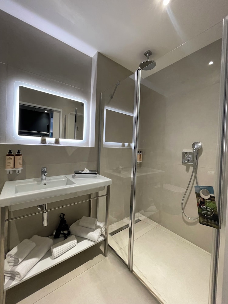 Classic, Double Bed, Hotel Mercure Bastia Biguglia 6/10