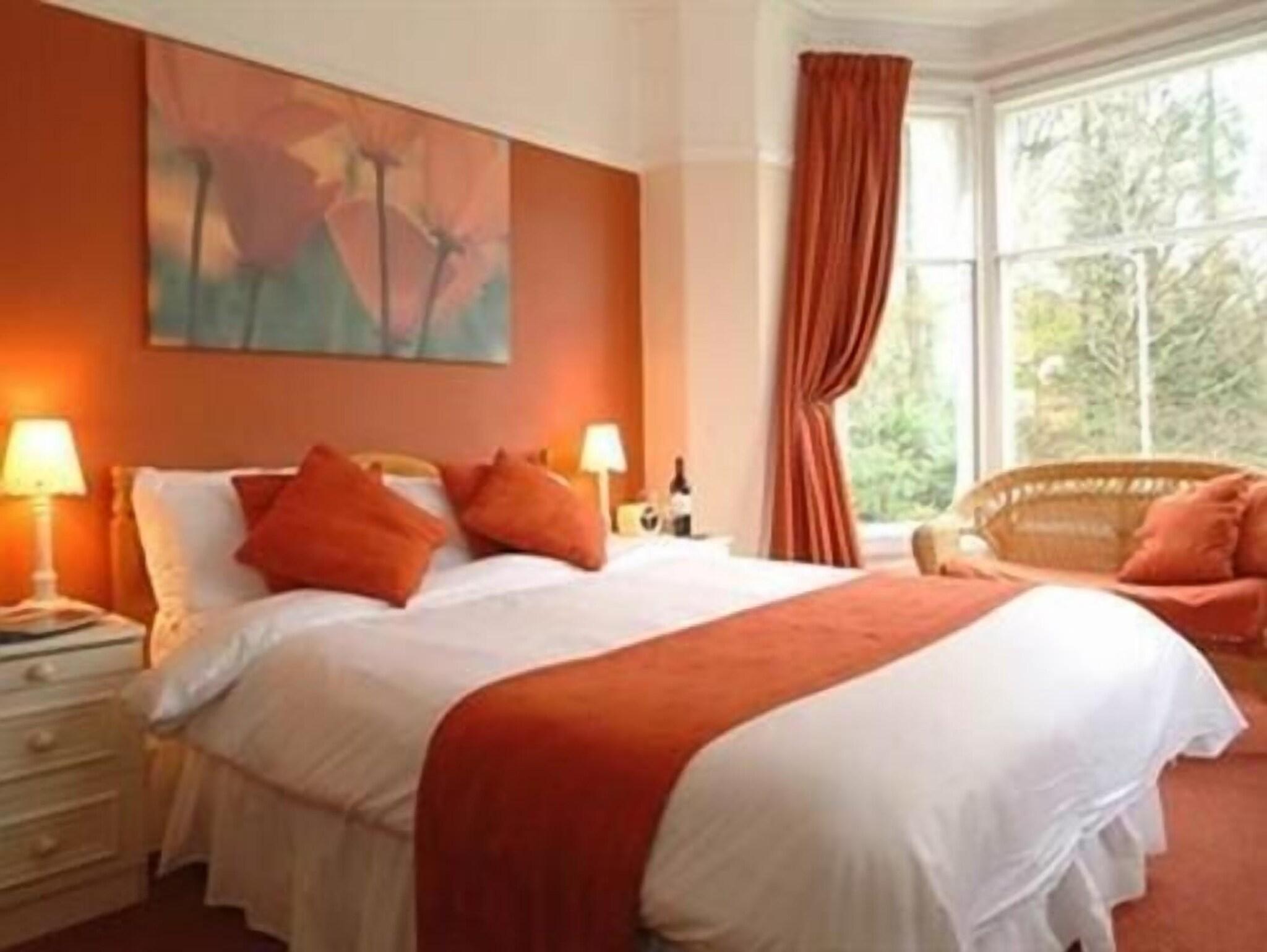 Craglands Guest House 6/17