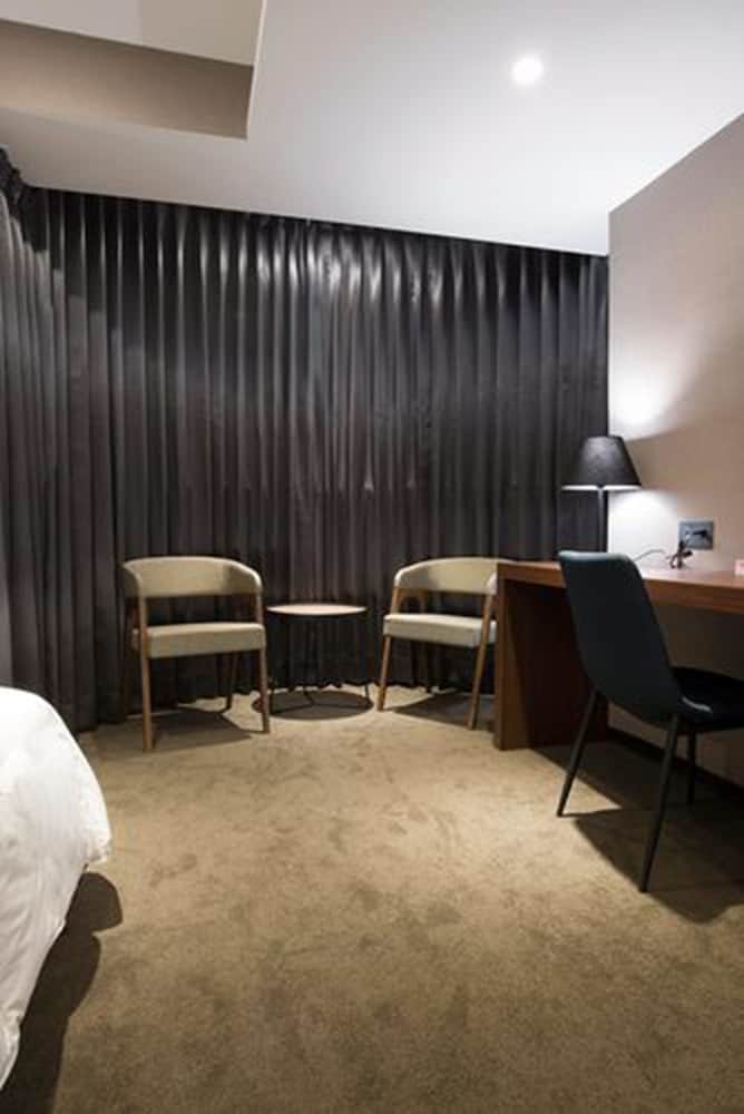 Noble Hotel 23/31