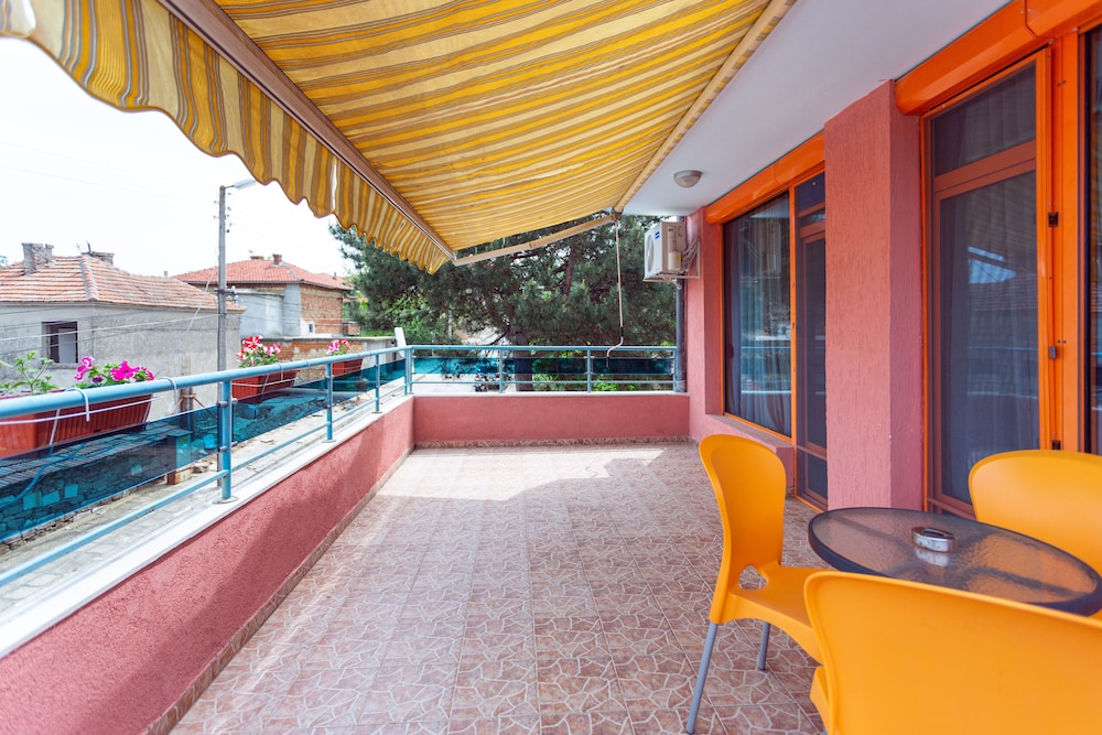 Family Hotel Jemelly 30/50