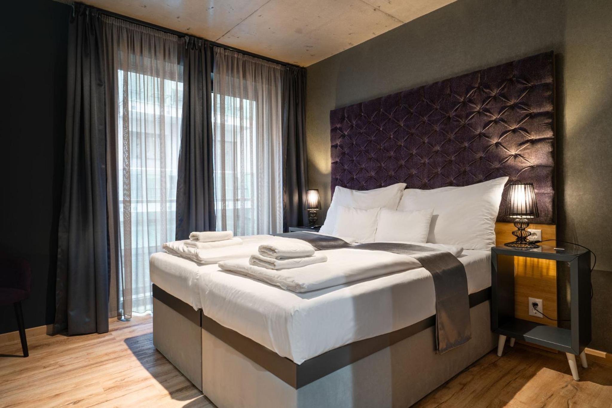 Premium, Suite, Twin Beds, Two Story, Sofa