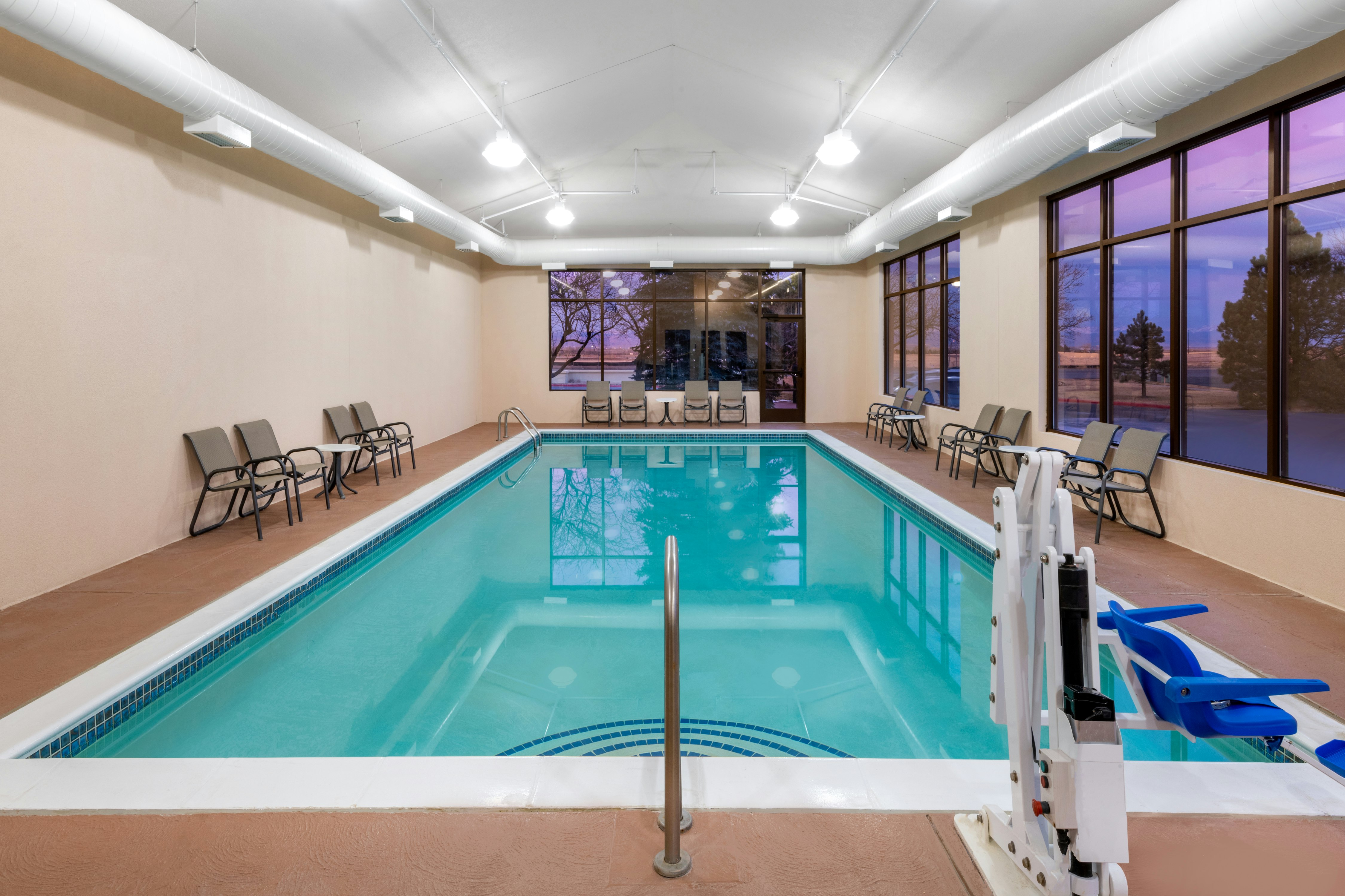 Hampton Inn Denver-International Airport 17/37