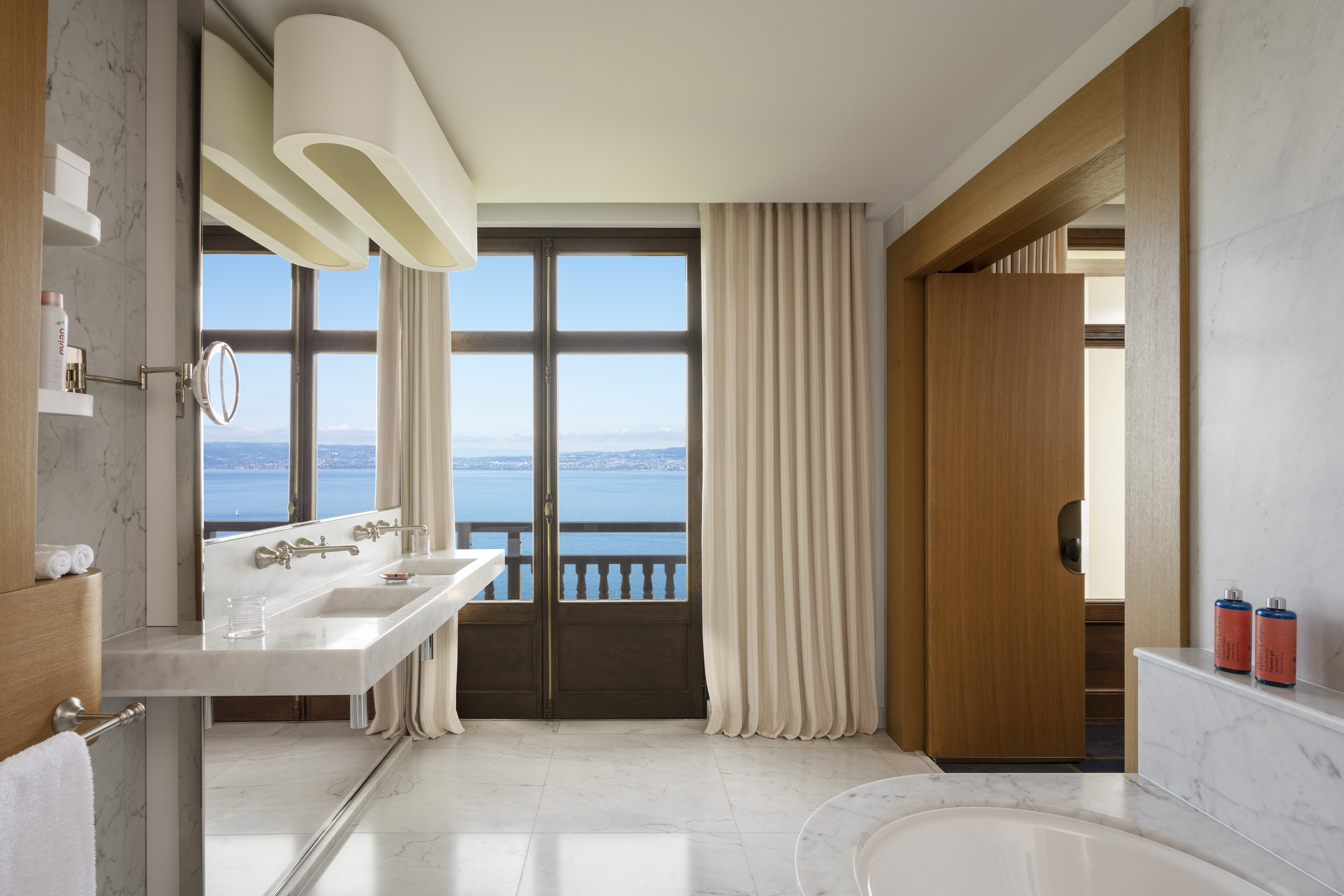 Hotel Royal - Evian Resort 50/50