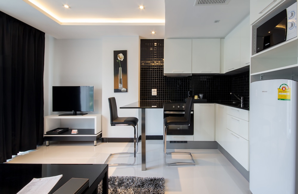 Nova Suites 53/71