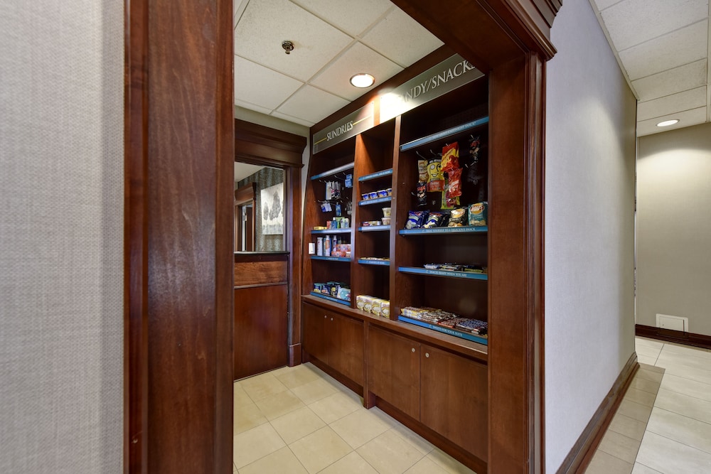 STAYBRIDGE SUITES GUELPH 59/78