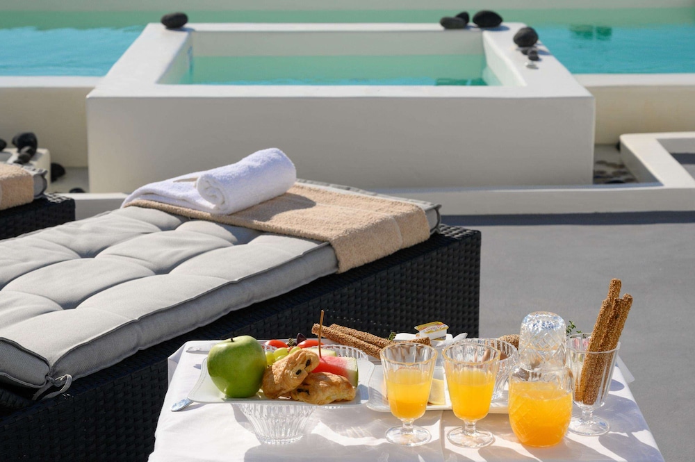 Santolia Art Suites Santorini 39/56