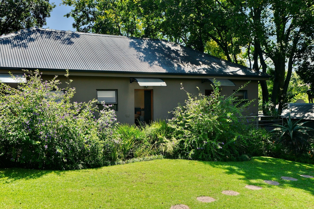 Sand River Guest House 39/50