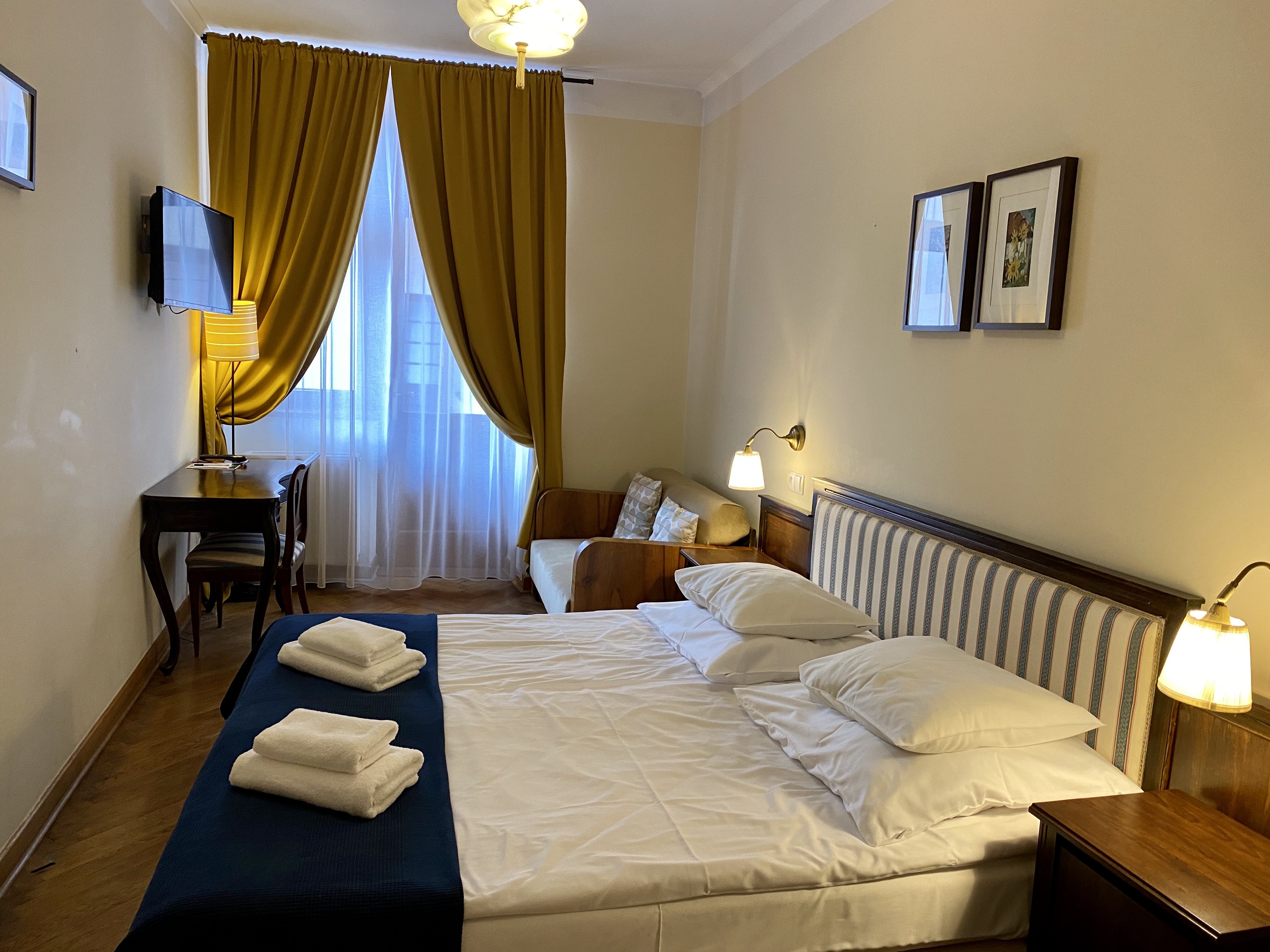 rooms