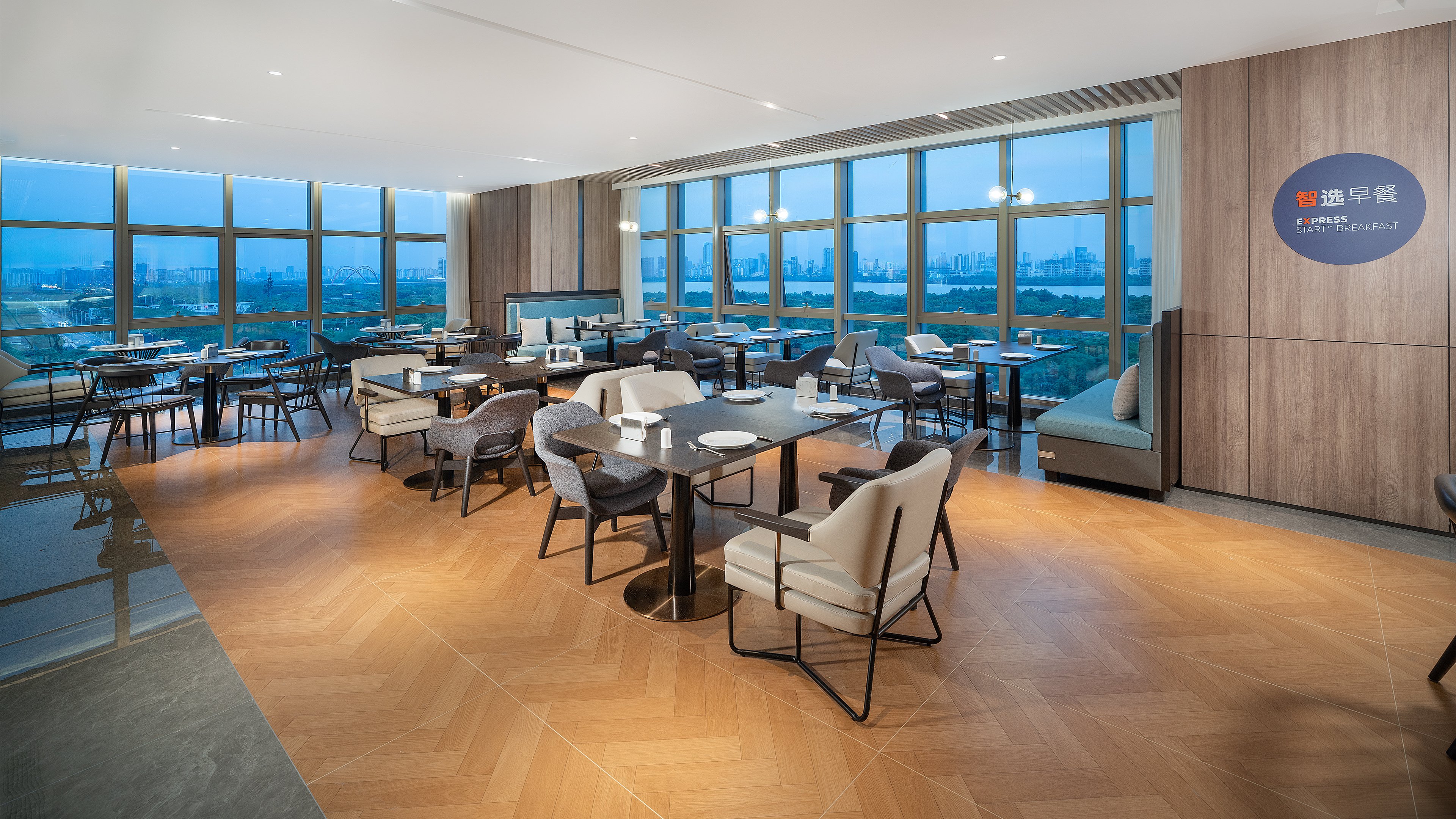 Holiday Inn Express NANCHANG HIGH-TECH ZONE 13/15