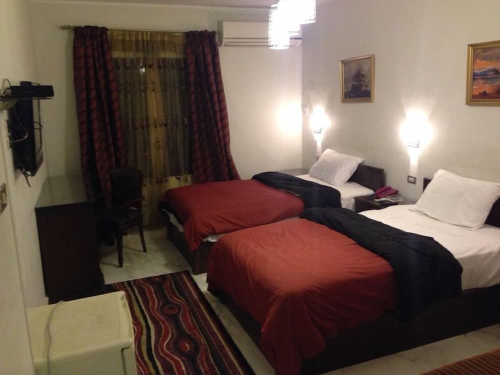Rose Hotel Cairo 12/49
