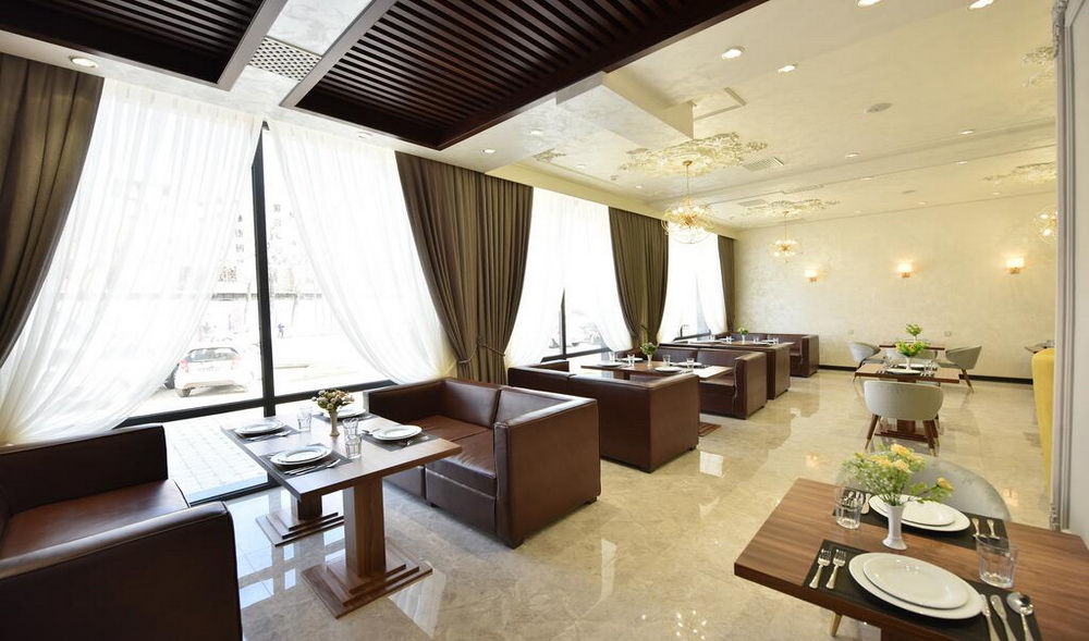 Qushbegi Plaza Hotel 30/40