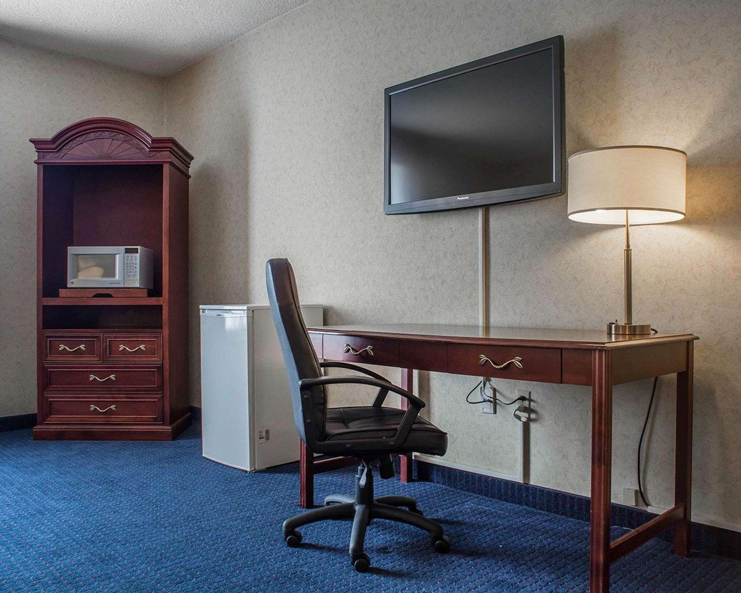 Quality Hotel Suites Woodstock 31/35
