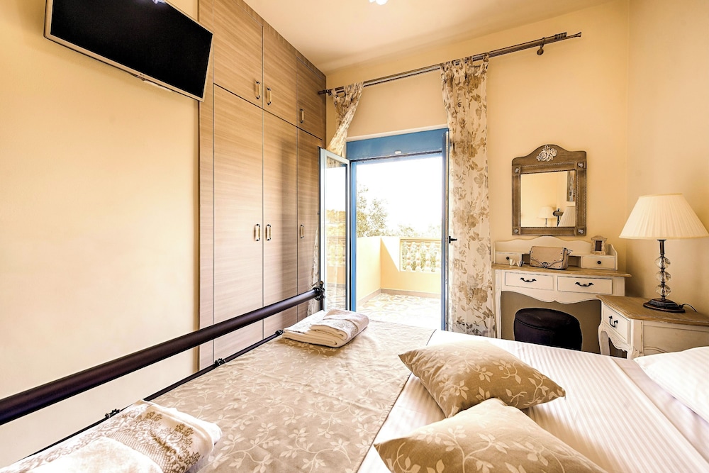 Luxury Retro Villas 16/54