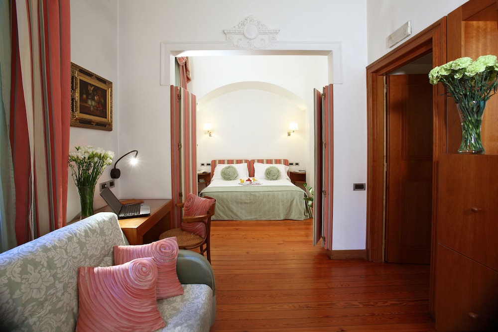 Hotel Sanpi Milano 41/74