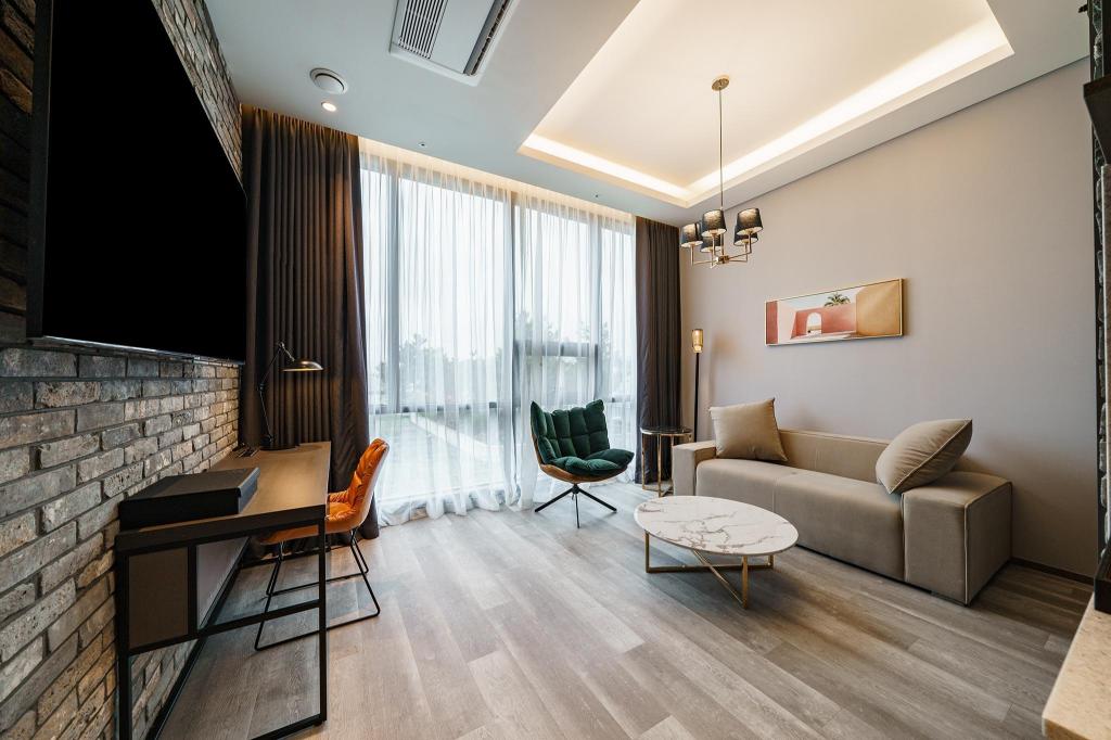 Family Suite, 2 King Beds