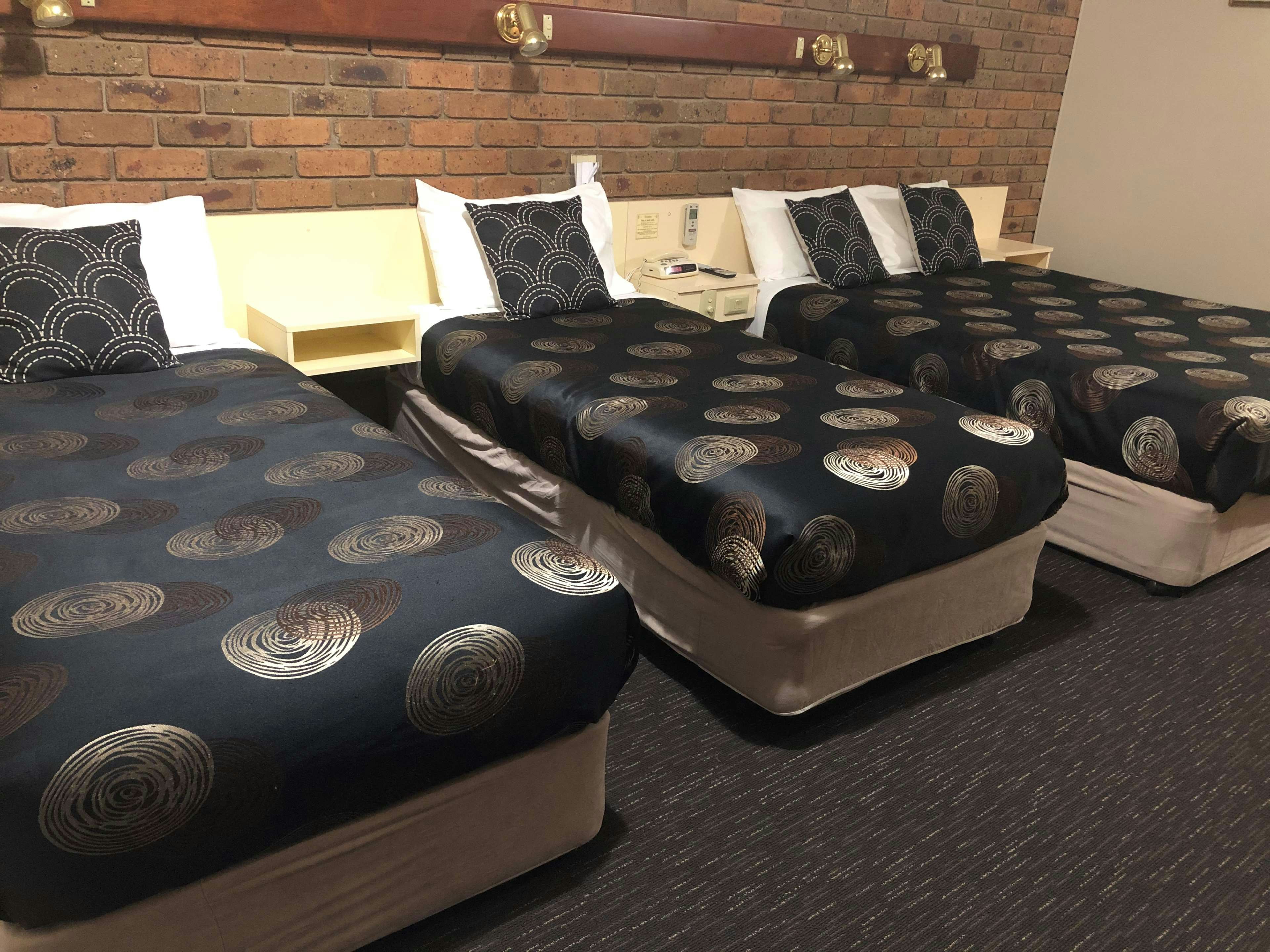 Best Western Travellers Rest Motor Inn 7/8