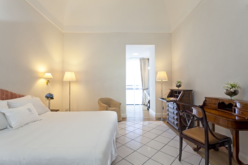 Grand Hotel Cocumella 23/84