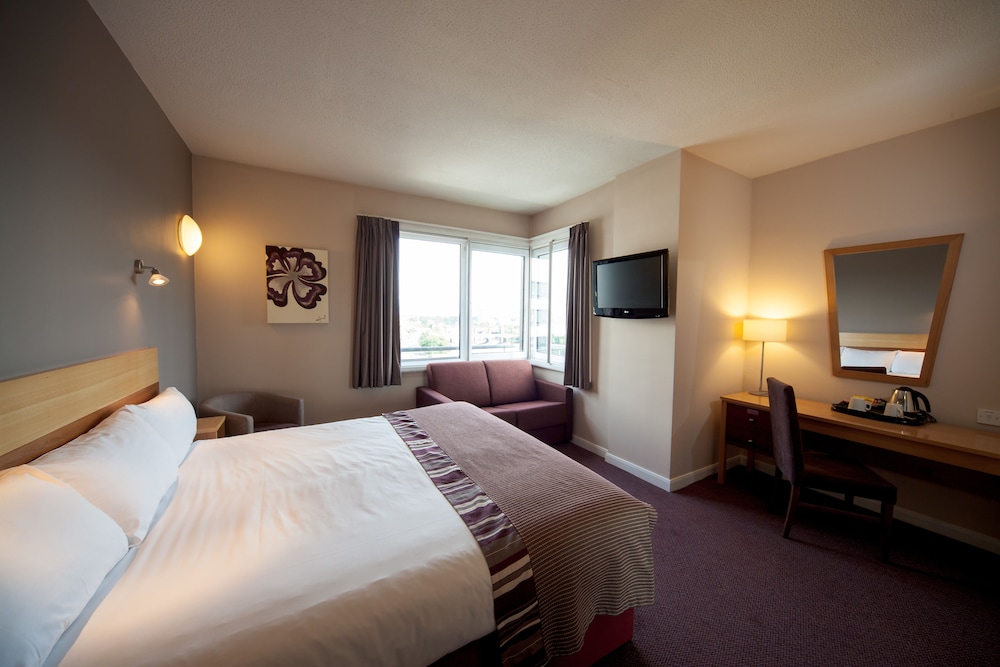 Leonardo Hotel Derby 15/72