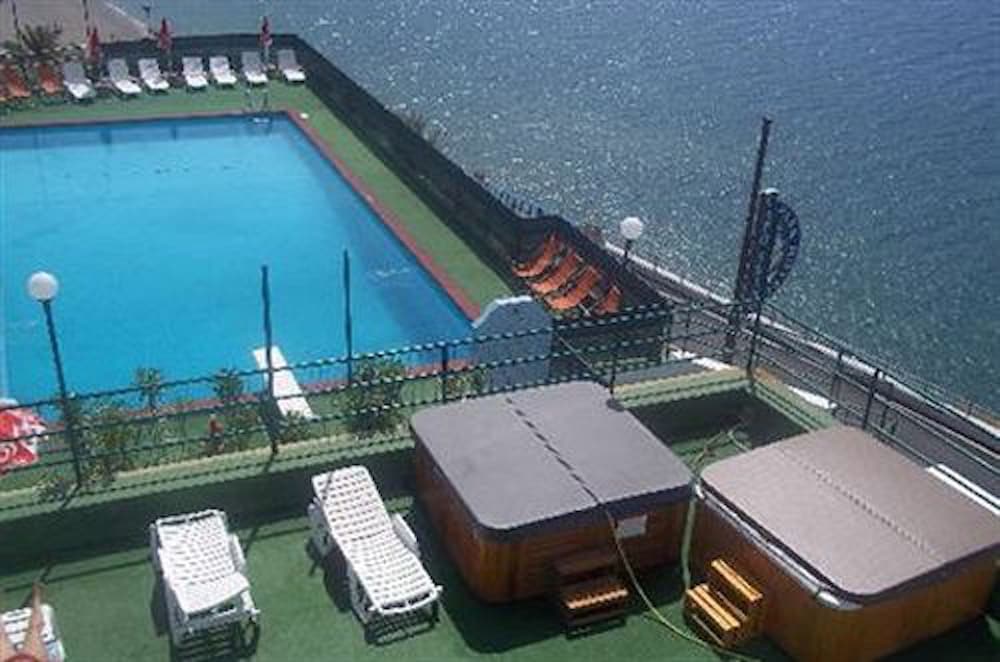 Caposkino Park Hotel 5/16