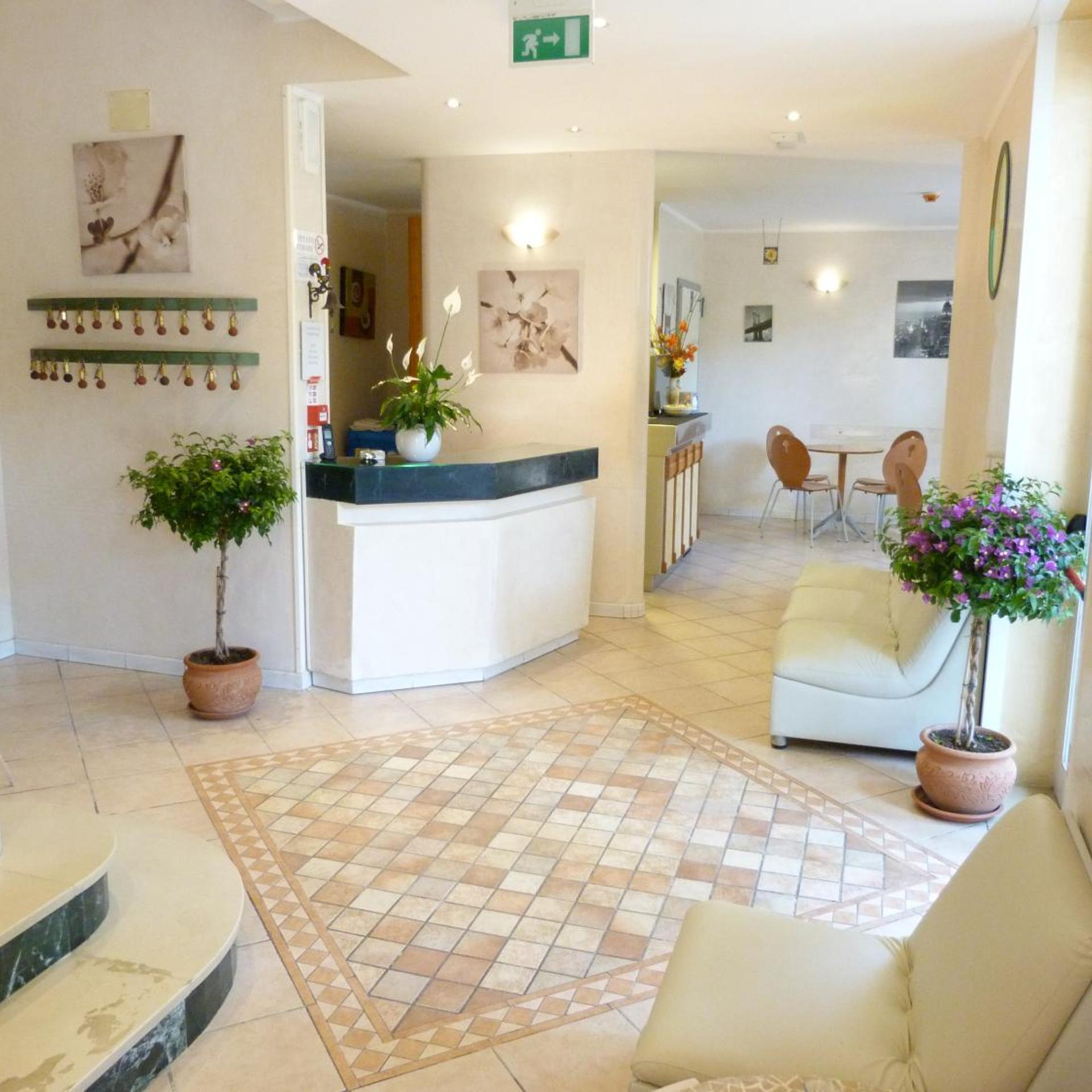 Hotel Monti 7/49