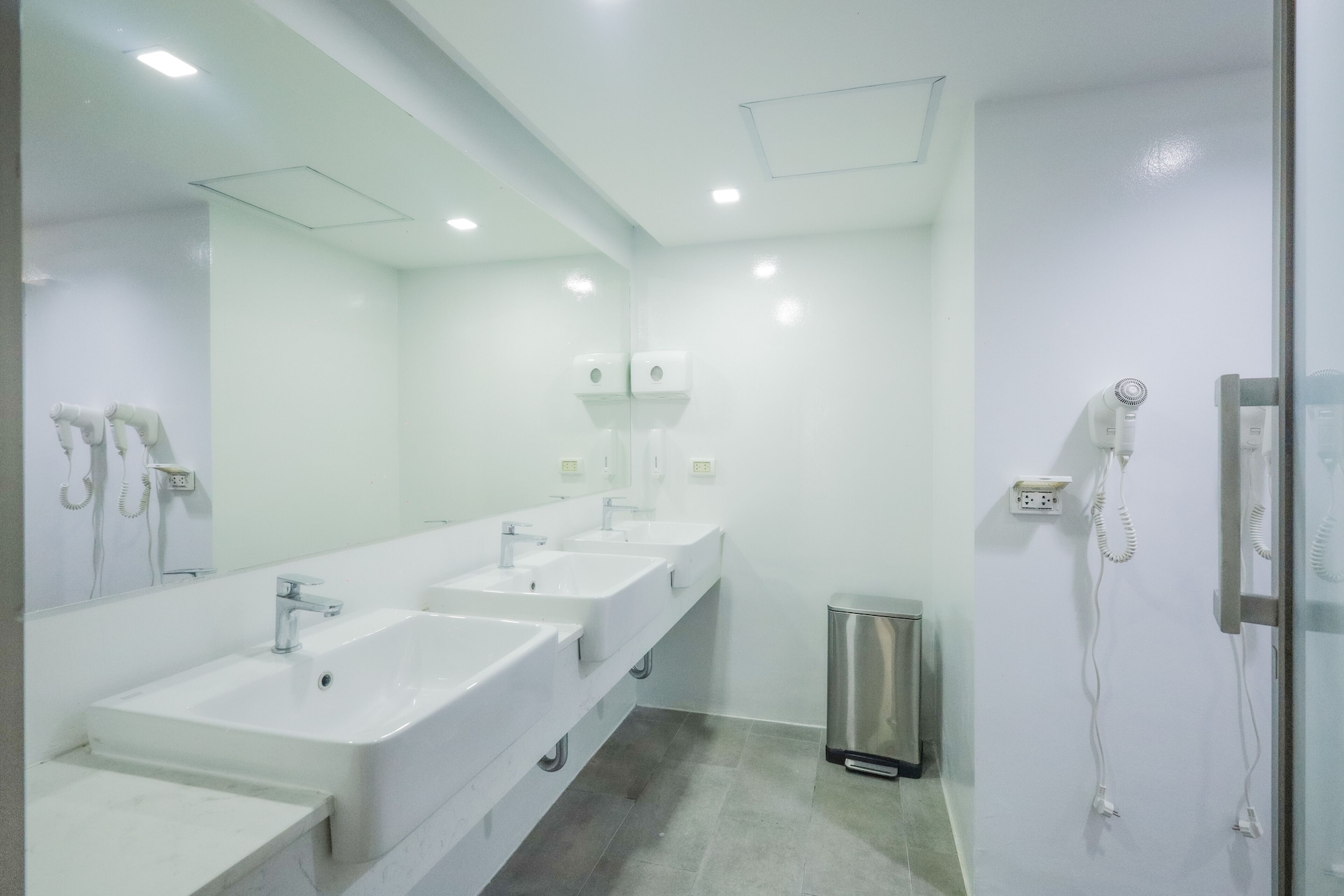 سكن مشترك مختلط، Alexa Hostel 2/3