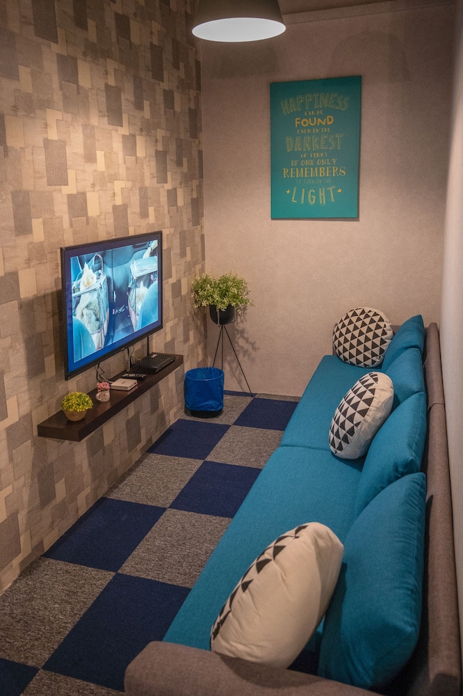Vibrant Hostel 37/50