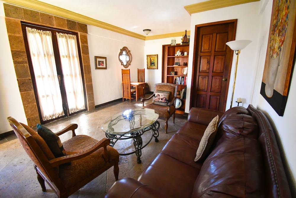 Collection O Casa Bella Hotel Boutique 30/50