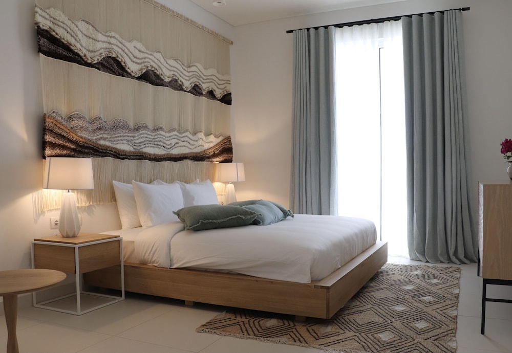 MARINA, 1 BEDROOM, DUPLEX, APARTMENT