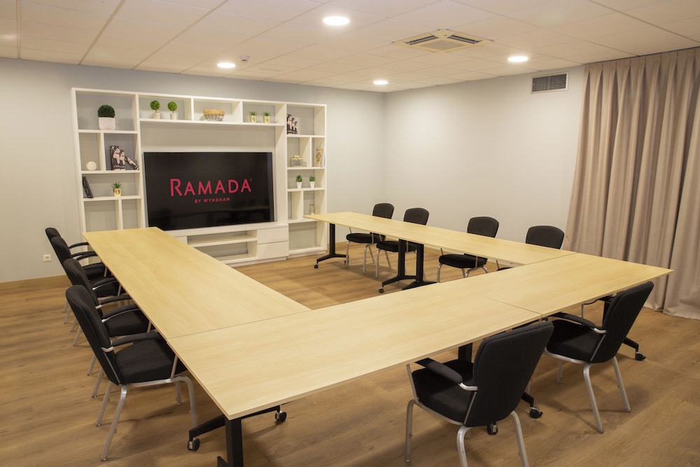Ramada by Wyndham Madrid Getafe 39/50