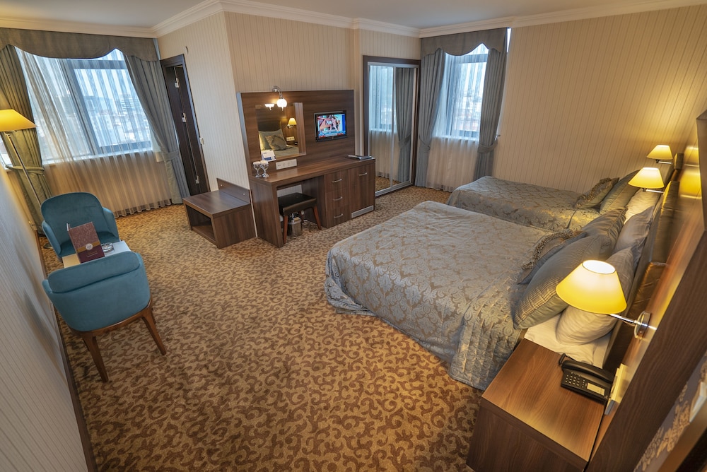 Rhiss Hotels Maltepe 33/50
