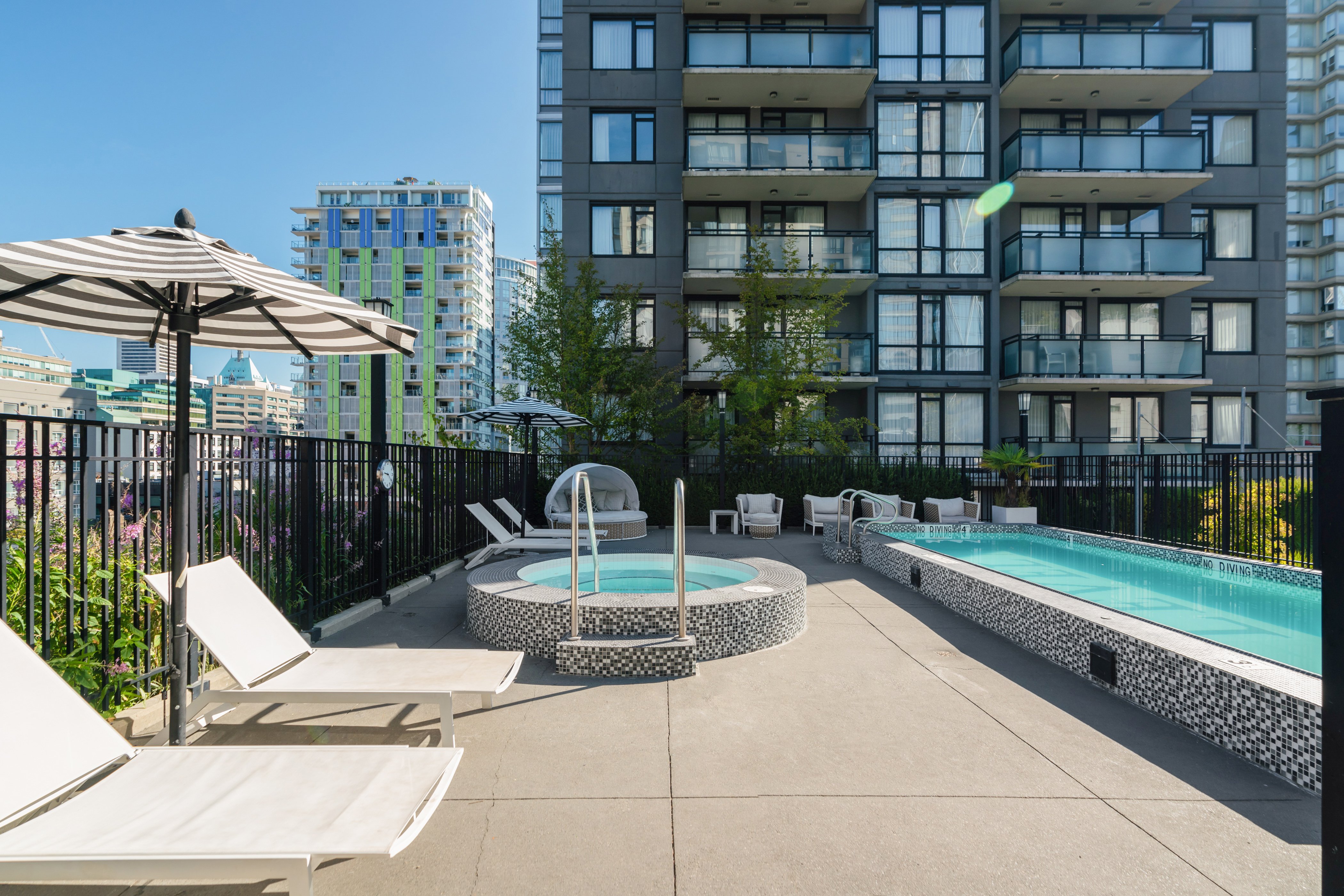Level Yaletown - Seymour 4/41