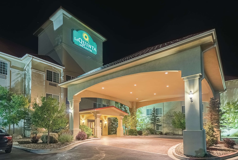 La Quinta Inn & Suites by Wyndham Trinidad 1/61