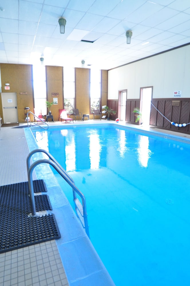 Monarch Mountain Lodge 12/31