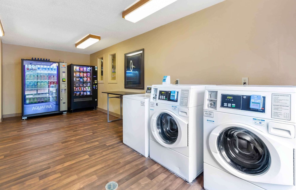 Extended Stay America - Raleigh - Cary - Regency Parkway S 8/47