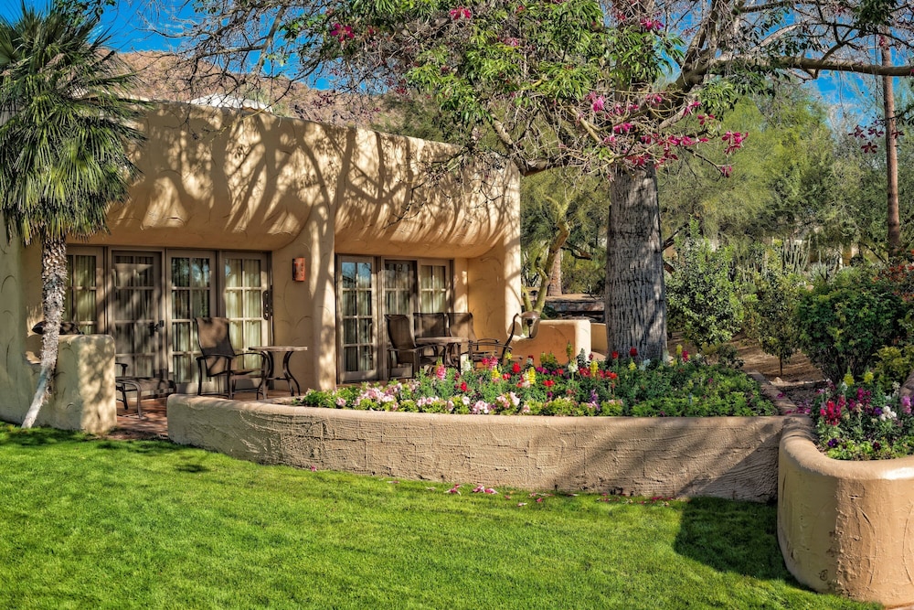 Camelback Inn-A JW Marriott Resort & Spa Scottsdale - DUPLICATE image