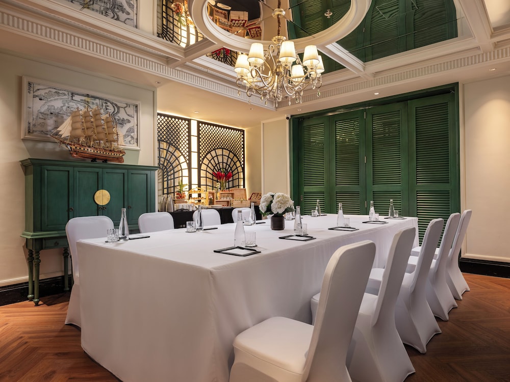 Grand Hotel du LAC Hanoi 7/50